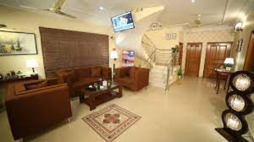 World Inn Hotel