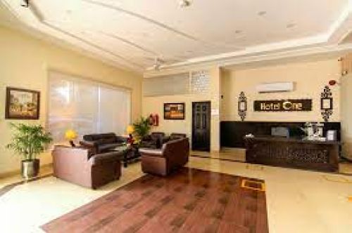 Hotel One Lalazar Multan