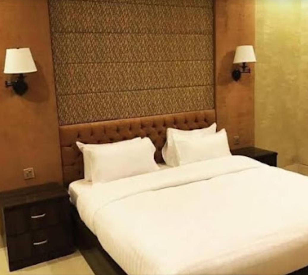 Penthouse Suite